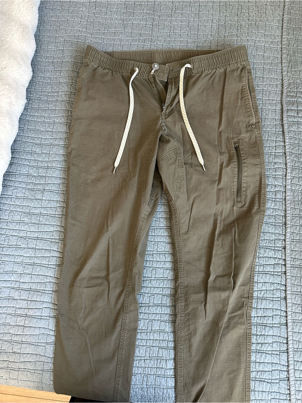 Vuori Drawstring Casual Pants - Men’s Large - Brown